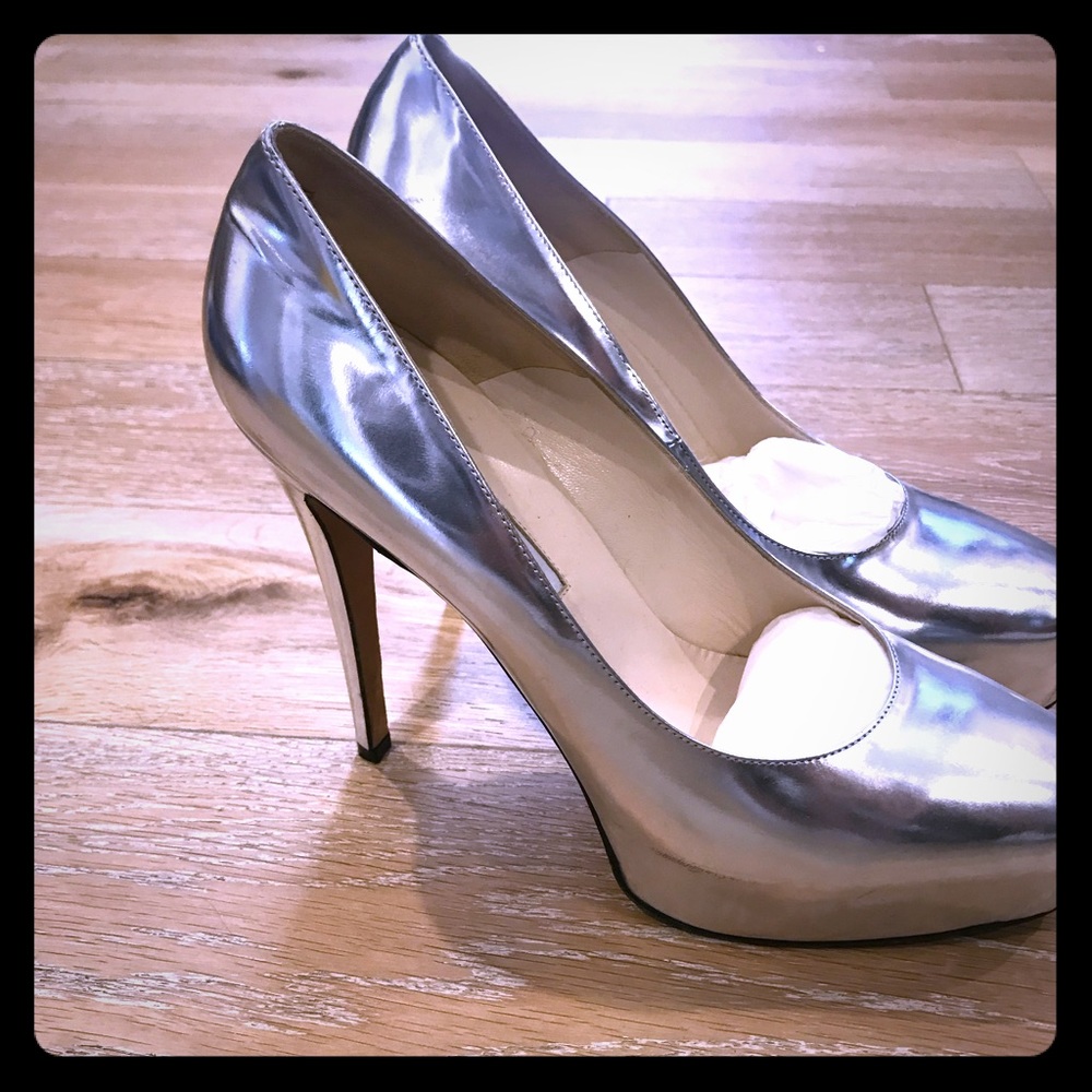 Brian Atwood silver pumps - Picture 1 of 5